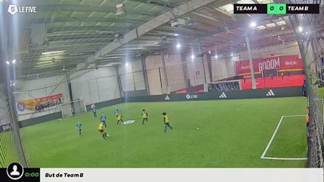 chateau thierry 14/02 à 14:11 - Football Terrain 2 adidas (LeFive Reims)