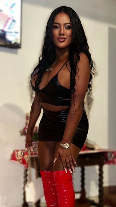 Creador de contenido asegura que diseñador venezolano le pide contenido íntimo