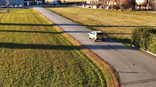 Fiat Grande Panda électrique La Prima Limone Yellow