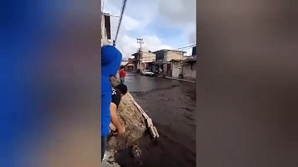 Amecameca bajo el lodo; se desbordan ríos Alcalica y San Nicolás (VIDEO)