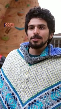 Kayaker Swallowed and Spat Out by Humpback Whale