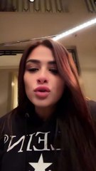 ياسمين عبد العزيز تقبل يد رشوان توفيق