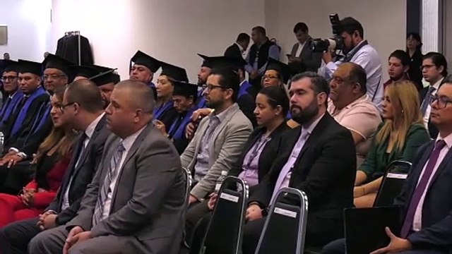 Arturo Salinas celebra éxito de segunda generación de maestría judicial