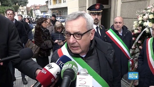 Biassono, i funerali di Lorenzo Rovagnati. Il sindaco: «Un ragazzo semplice che aveva a cuore il nostro paese»