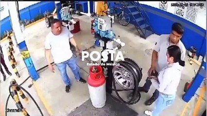 A balazos asaltan gasera en Chalco; hay un herido (VIDEO)