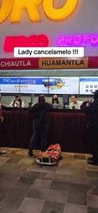 Lady Cancélamelo ataca a trabajadores en central de autobuses