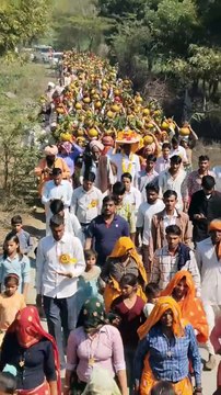 शिव महापुराण कथा से पूर्व बही भक्ति की बयार .... देखें वीडियो