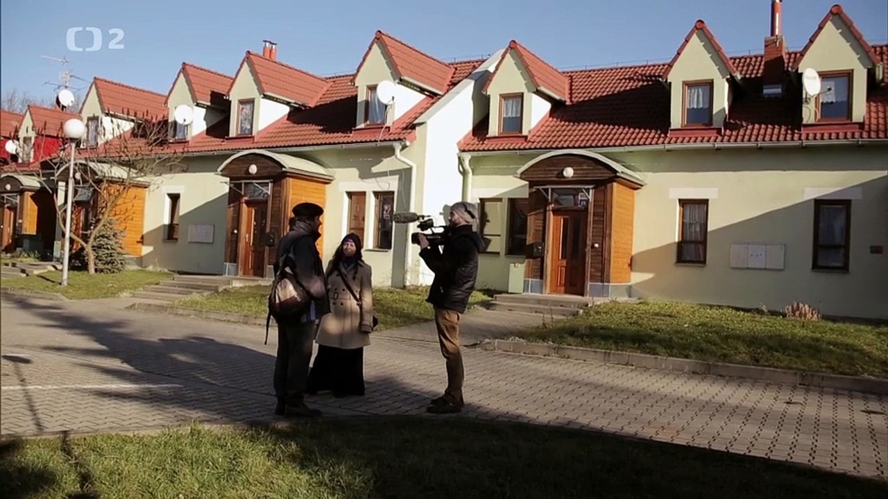 Český žurnál - Ubytovny  -dokument (www.Dokumenty.TV)