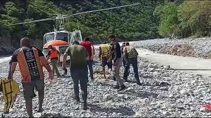 Rescatan a 16 personas en río Pilón de Montemorelos (VIDEO)