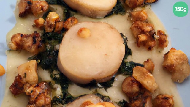 Noix de St-Jacques aux pleurotes au beurre d'herbes et noisettes