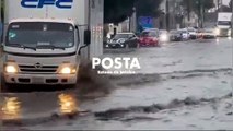 Bajo el agua calles y avenidas en Cuautitlán (VIDEO)