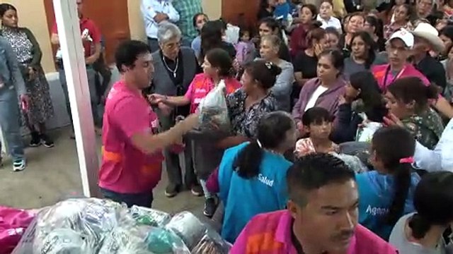 Gobernador Samuel García lleva ayuda al sur de Nuevo León tras tormenta Alberto