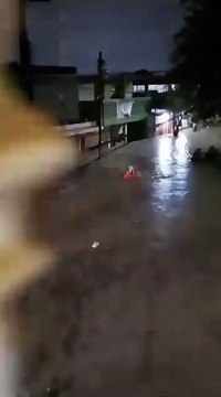 Evacúan por inundaciones a 40 personas de sus viviendas en Santa Catarina