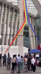 Califican como acto homofóbico el retiro de la bandera  LGBT+ del Infonavit