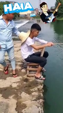 🤣🤪 हो गया हंगामा... #funny #comedy #shorts #funnyshort #comedyshortsfunny comedy shorts funny short comedy shorts shorts video joke lol laughter memes funnymoments dailymotion suddug funny video comedy videos shorts funny shorts viral short