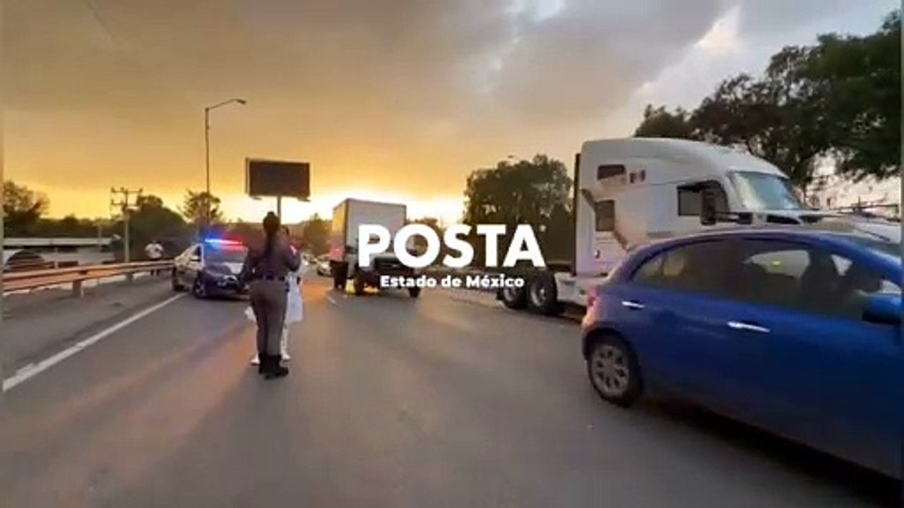Muere motociclista atropellado en Tlalnepantla (VIDEO)