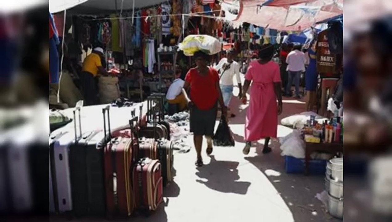 Mercado binacional de Elías Piña se resiste a desaparecer