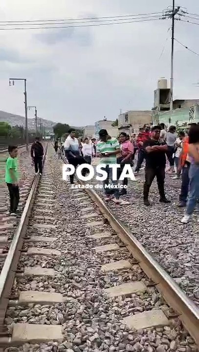 Recorre tren de vapor la Emperatriz por el Edomex