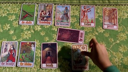 Sợi Dây Chuyền Định Mệnh