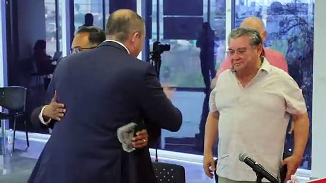 Andrés Mijes se compromete a impulsar crecimiento urbano en Escobedo