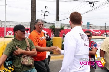 Mauricio Cantú se compromete a mejorar condiciones del gremio taxista