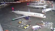 Avión de Delta Air Lines procedente de Cancún se incendia al aterrizar (VIDEO)