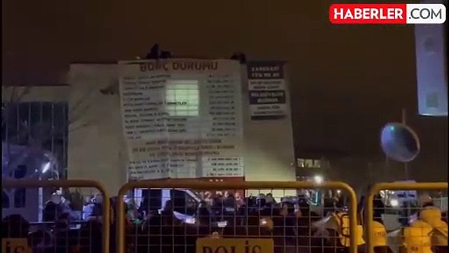 Van Büyükşehir Belediyesi'ne kayyum atandı