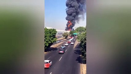 ¡Alarma! Explota bodega en Tultepec (VIDEO)