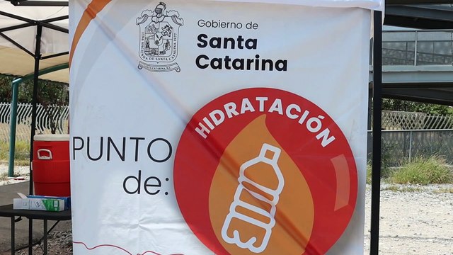 Reabastecen tanques de agua e instalan puntos de hidratación en Santa Catarina