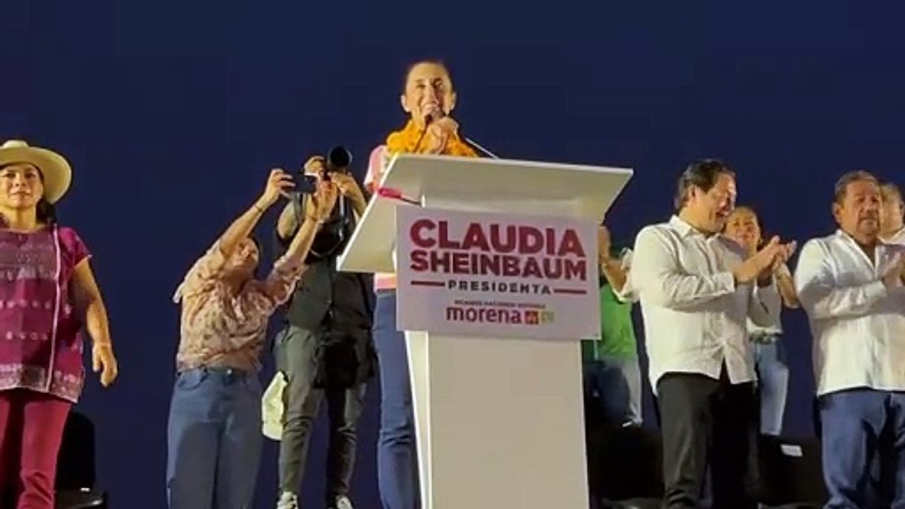 Claudia Sheinbaum hace llamado a banqueros a aprovechar el potencial del país