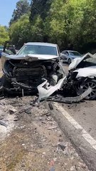 Siete heridos al chocar de frente dos autos en la México - Cuernavaca