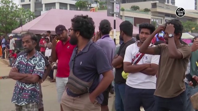 Protest camp raided by Sri Lankan security forces