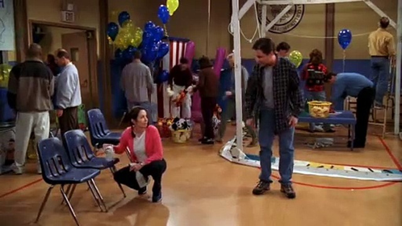 Alle lieben Raymond S04E17-Die Sammelkarte