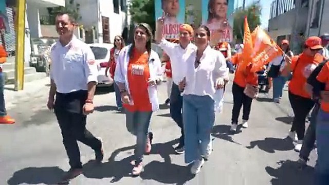 Lorenia Canavati, Luis Donaldo y Martha Herrera recorren calles de San Pedro