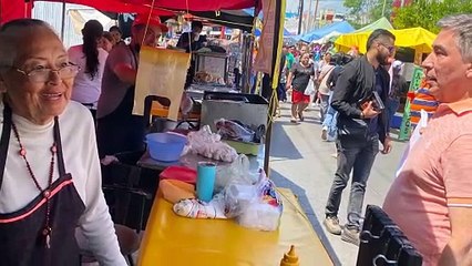 Aldo Fasci Zuazua recorre el mercado de la Independencia en Monterrey