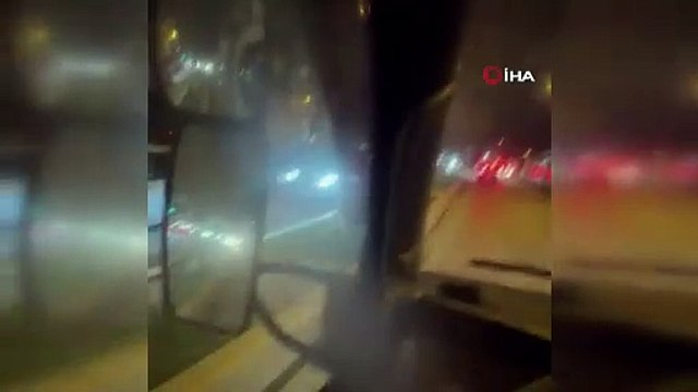 Esenyurt’ta ters yönde seyreden minibüs şoförü trafiği tehlikeye attı: O anlar kamerada