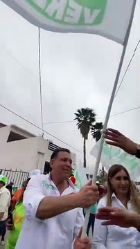 Recorre Matamoros Geño Hernández junto a Maki Ortiz