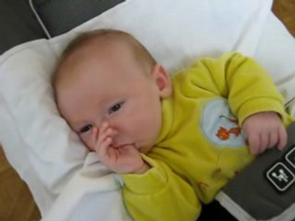 09_je sais sucer mon pouce (2mai08)