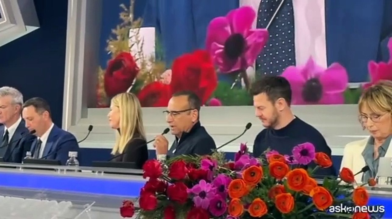 Sanremo, Conti: Non ho mai avuto pressioni dalla Rai, faccio il giullare