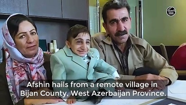 Guinness World Record: 20-year-old Iranian is world's shortest man at 65.24 cm