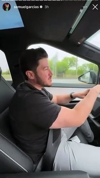 Presume gobernador Samuel García la primera Cybertruck de Tesla en Nuevo León