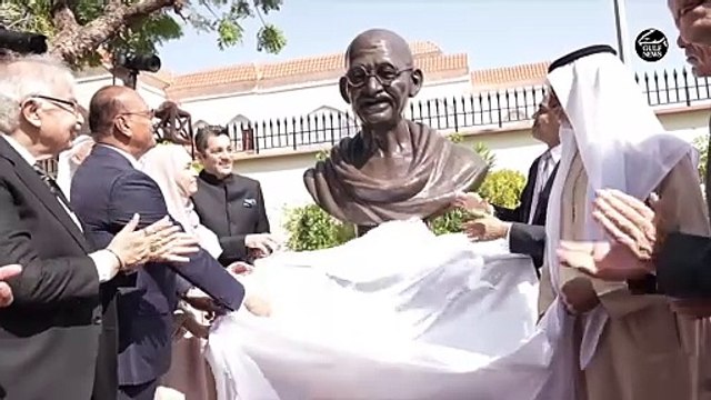 The unveiling of the bust of Mahatma Gandhi at the Consulate General of India in Dubai