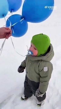 Niño de dos años se despide del chupón ¡Lo más tierno que verás hoy! (VIDEO)