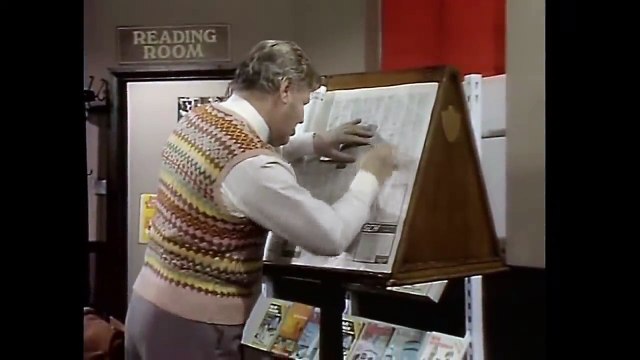 Benny Hill - The Loser (1981)