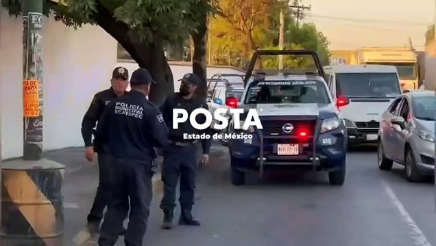 Enfrentamiento entre policías y civiles paraliza la Vía Morelos en Ecatepec