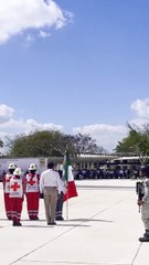 Conmemoran el Día de la Bandera Nacional en Yucatán