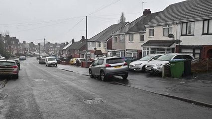 Young man sadly dies in Bennand Road, Oldbury despite best efforts from local residents.