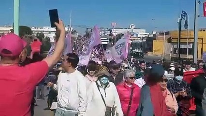Marcha de la democracia logra convocatoria en Chihuahua y Monterrey