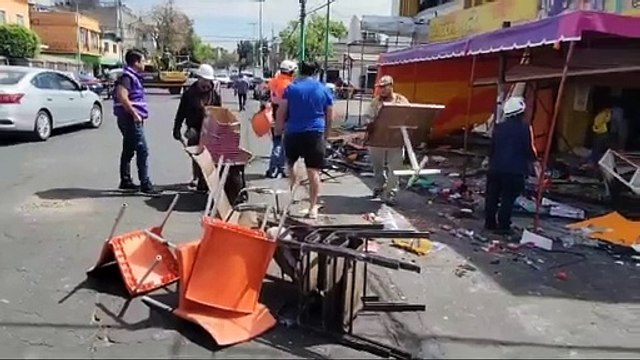 Explota taquería en Iztapalapa, hay tres personas heridas