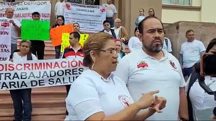 Protestan trabajadores de Salud; exigen reparto de plazas